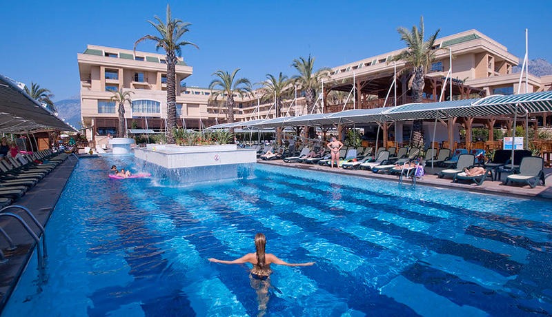 Crystal Deluxe Resort and Spa