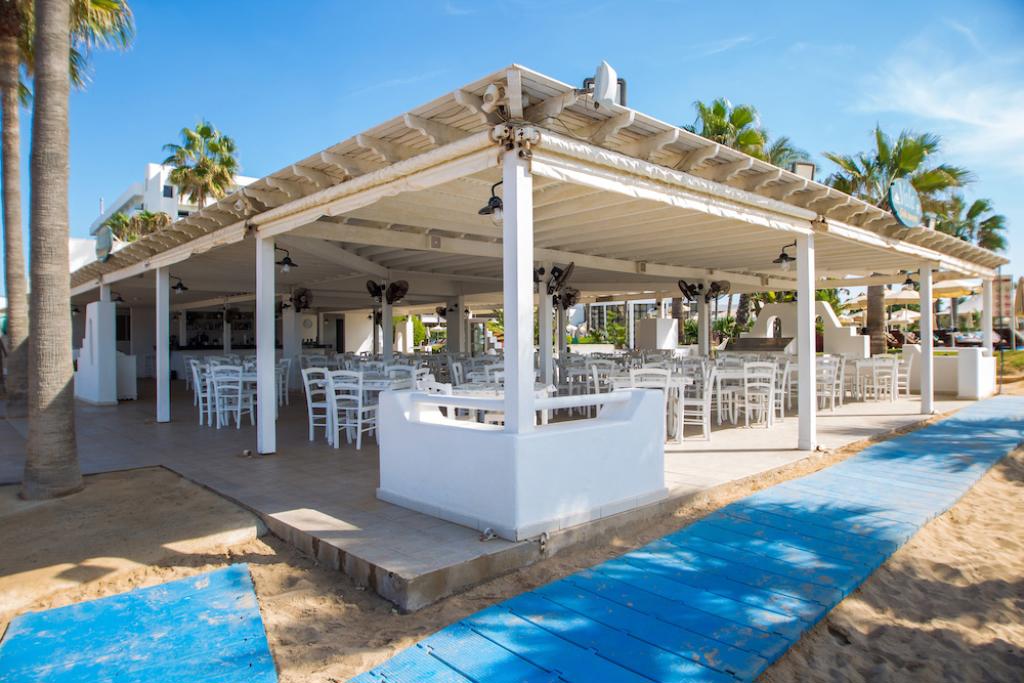Hotel Adams Beach