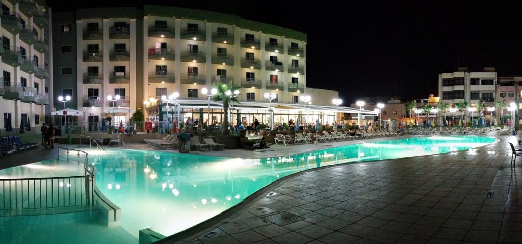 Topaz Hotel