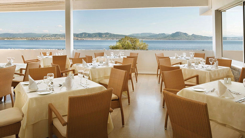 Wyndham Poseidon Beach Resort