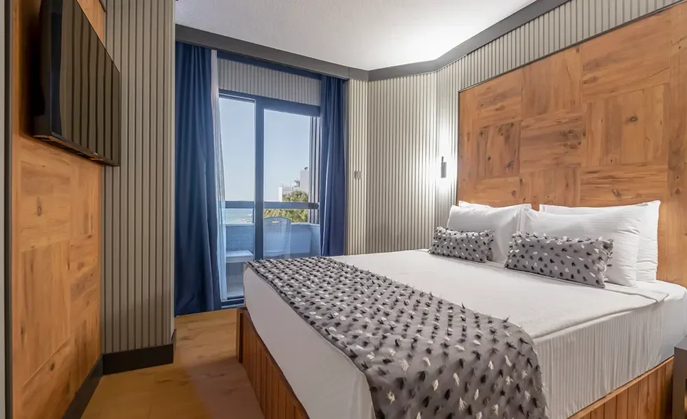 Hotel Jura Ada Beach