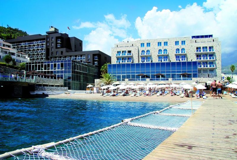 Hotel Avala Resort & Villas