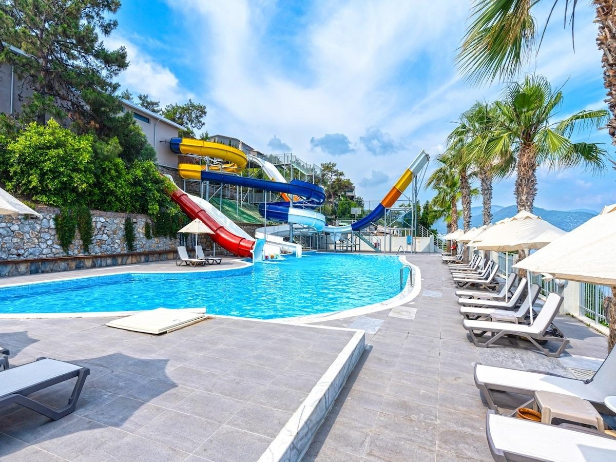 Blue Dreams Resort