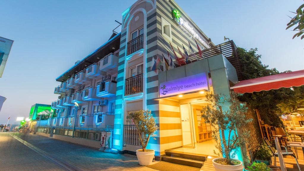 Royalisa Palmiye Beach Hotel