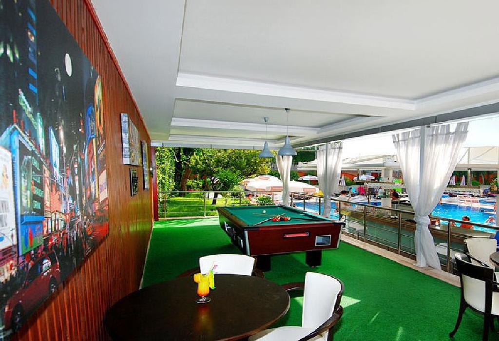 Grand Okan Hotel
