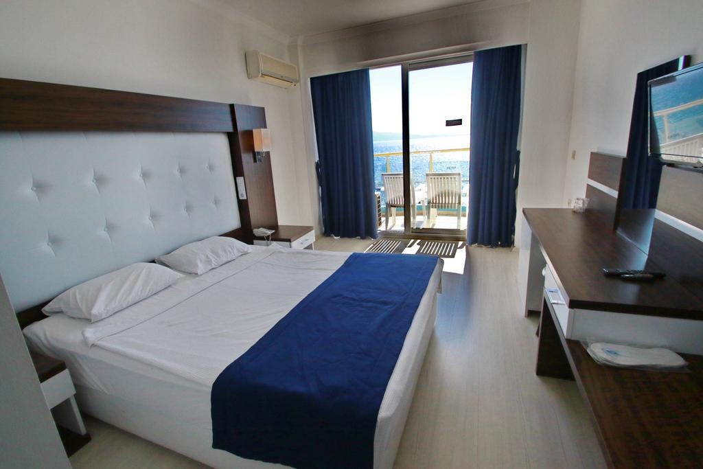 Hotel Arora