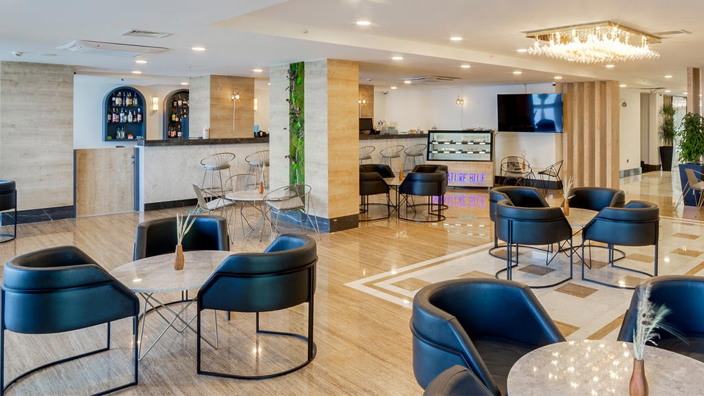 Signature Blue Resort