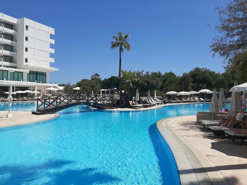 Hotel Grecian Bay
