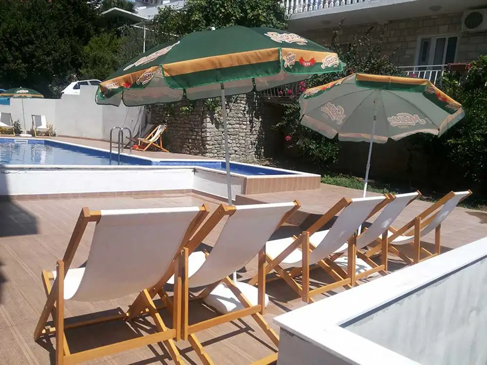 Apartmani Lara Lux