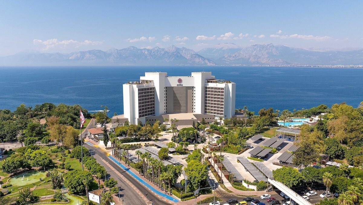 Akra Hotel