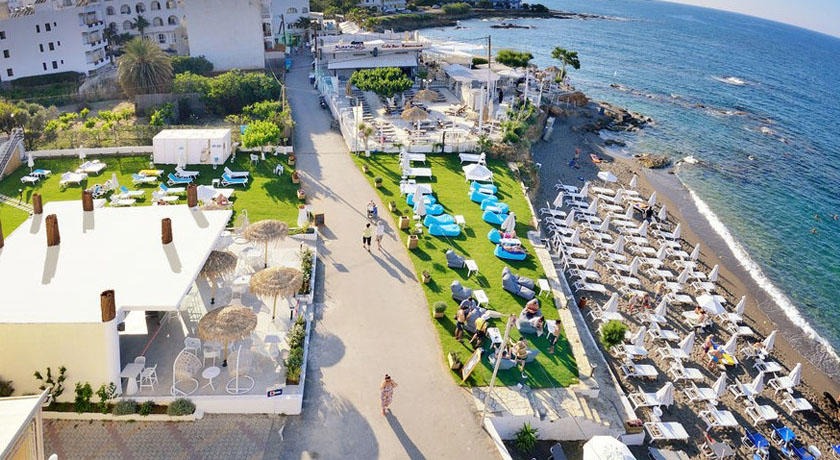 Golden Beach Hotel