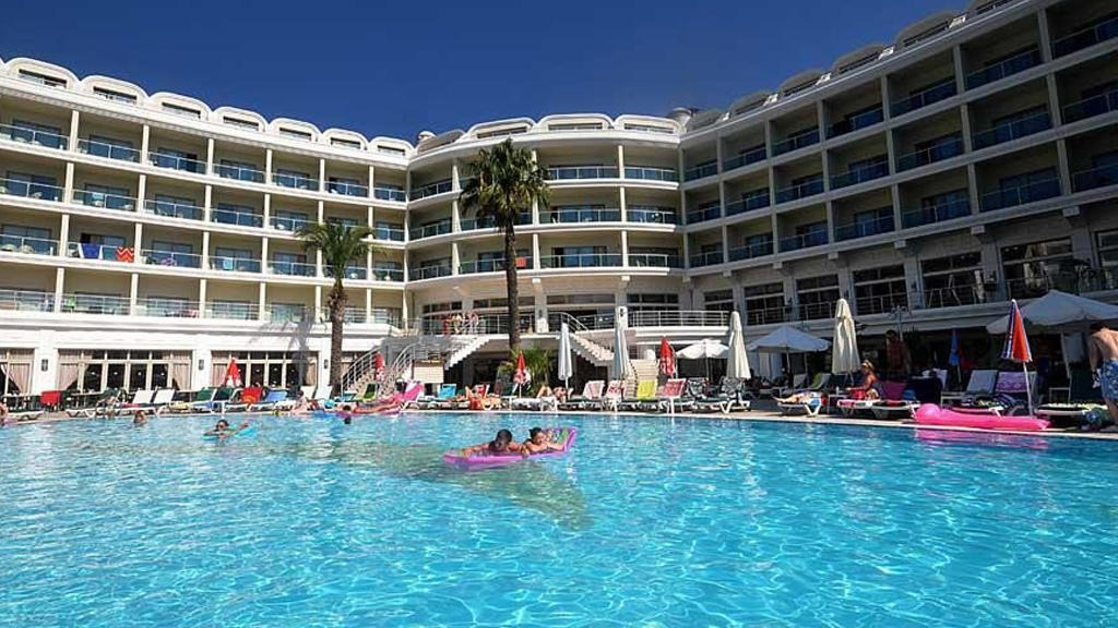 Pineta Park Deluxe Hotel
