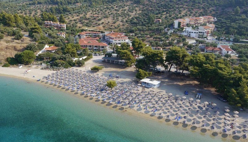 Lagomandra Beach