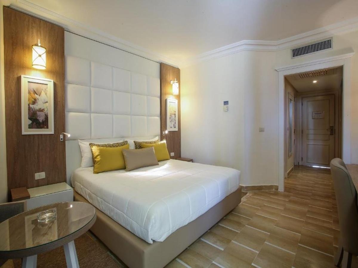 Sentido Bellevue Park
