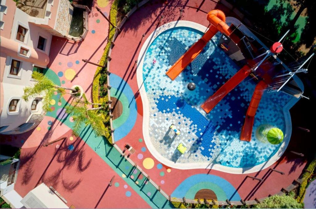 Hotel Parklane Resort & Spa 