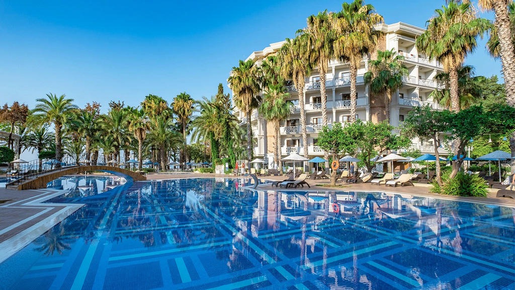 Utopia Resort & Residence