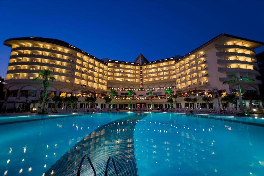Saphir Resort