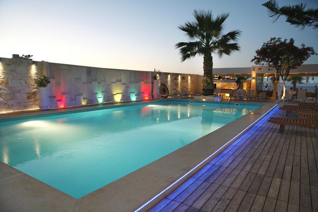 Glaros Hotel