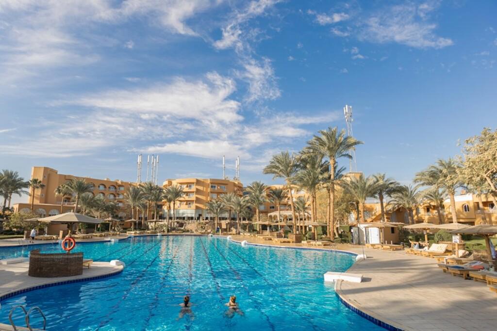 Golden Beach Resort