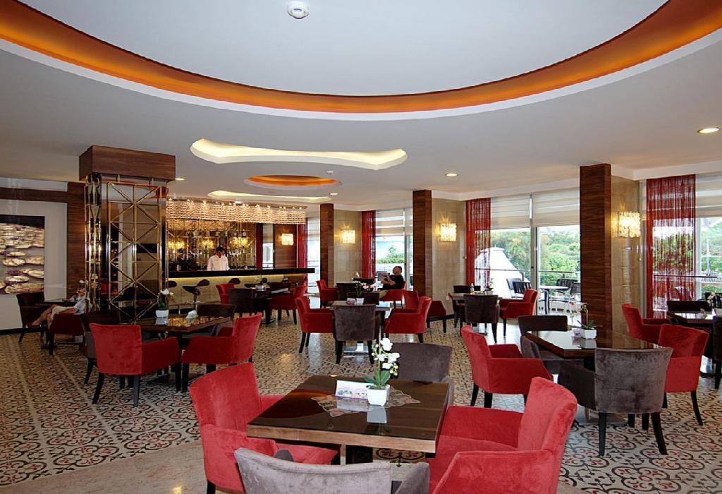 Grand Okan Hotel