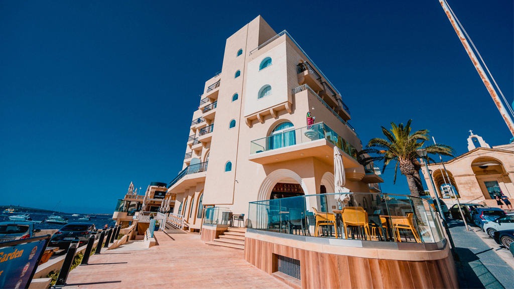 Gillieru Hotel