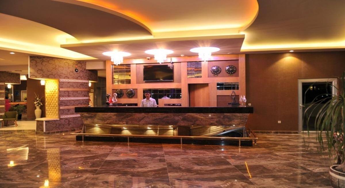 Asrin Beach Hotel
