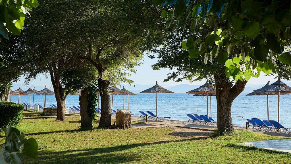 Delfinia Hotel