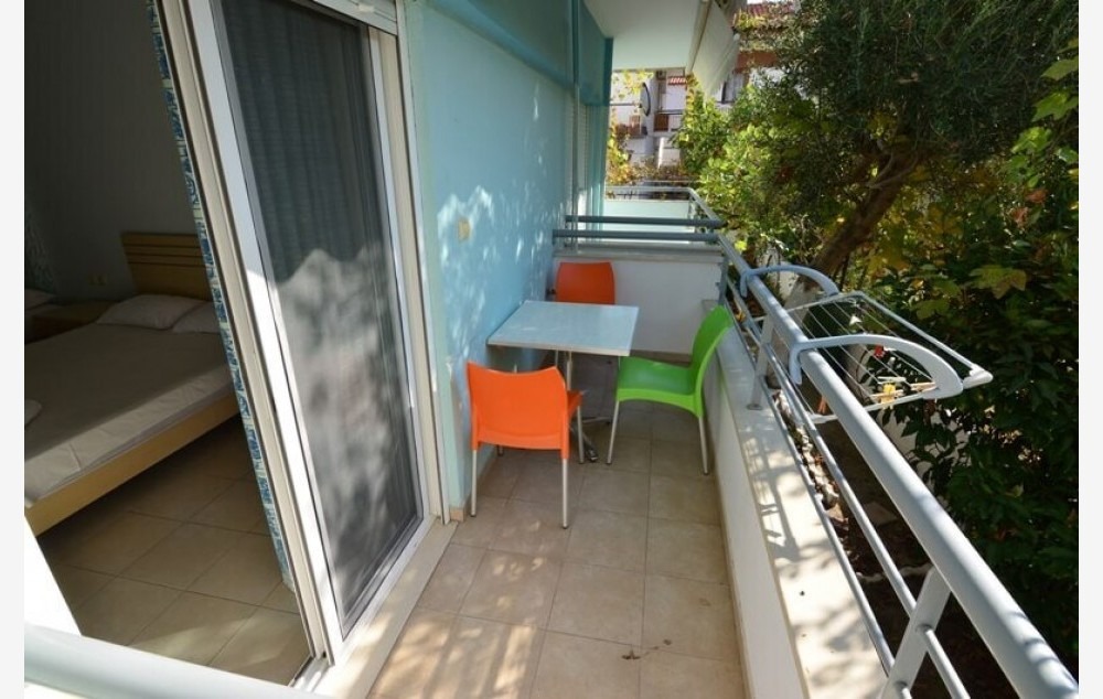 Vila J and J Apartments
