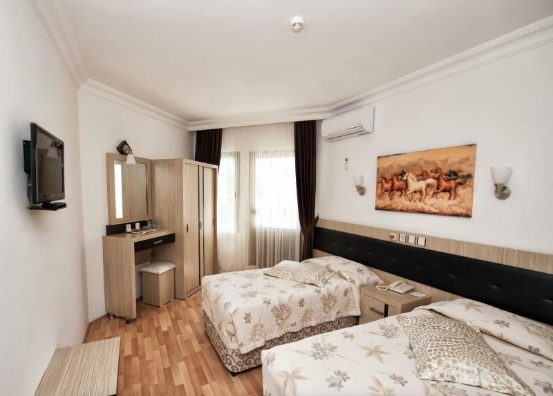 Monte Carlo Hotel