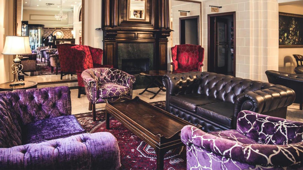 Ax The Victoria Hotel