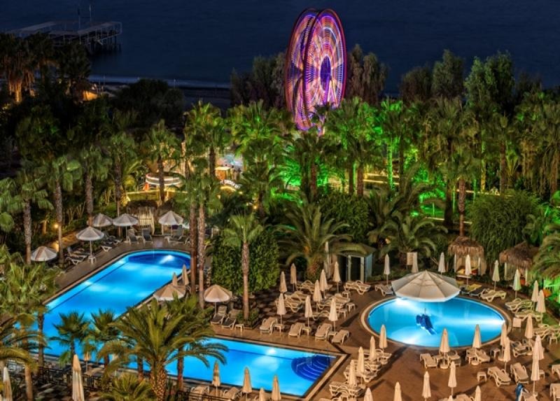 Delphin Deluxe Resort Hotel