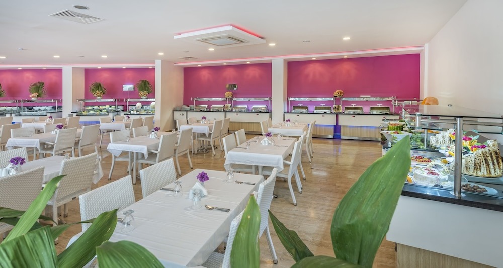 Hotel Bendis Beach