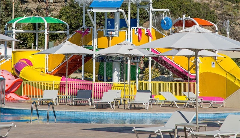 Amada Colossos Hotel
