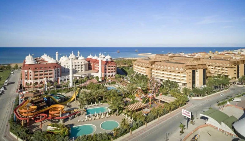 Royal Dragon Hotel
