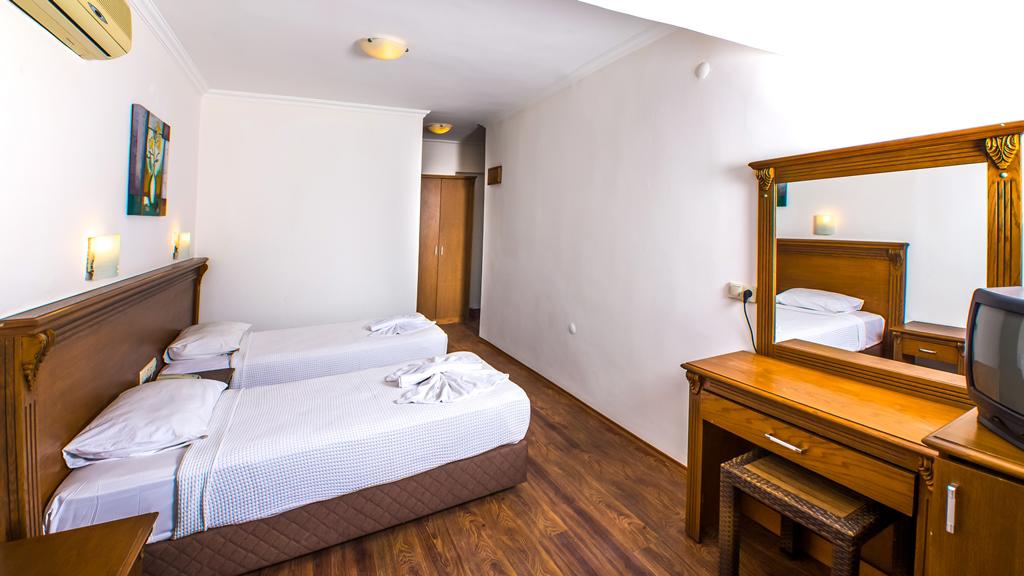 Hotel Honeymoon Beach 