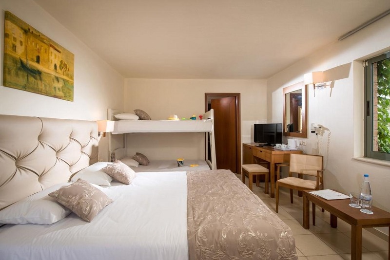 Hotel Bella Beach