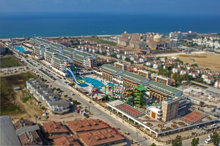 Crystal Waterworld Resort Spa