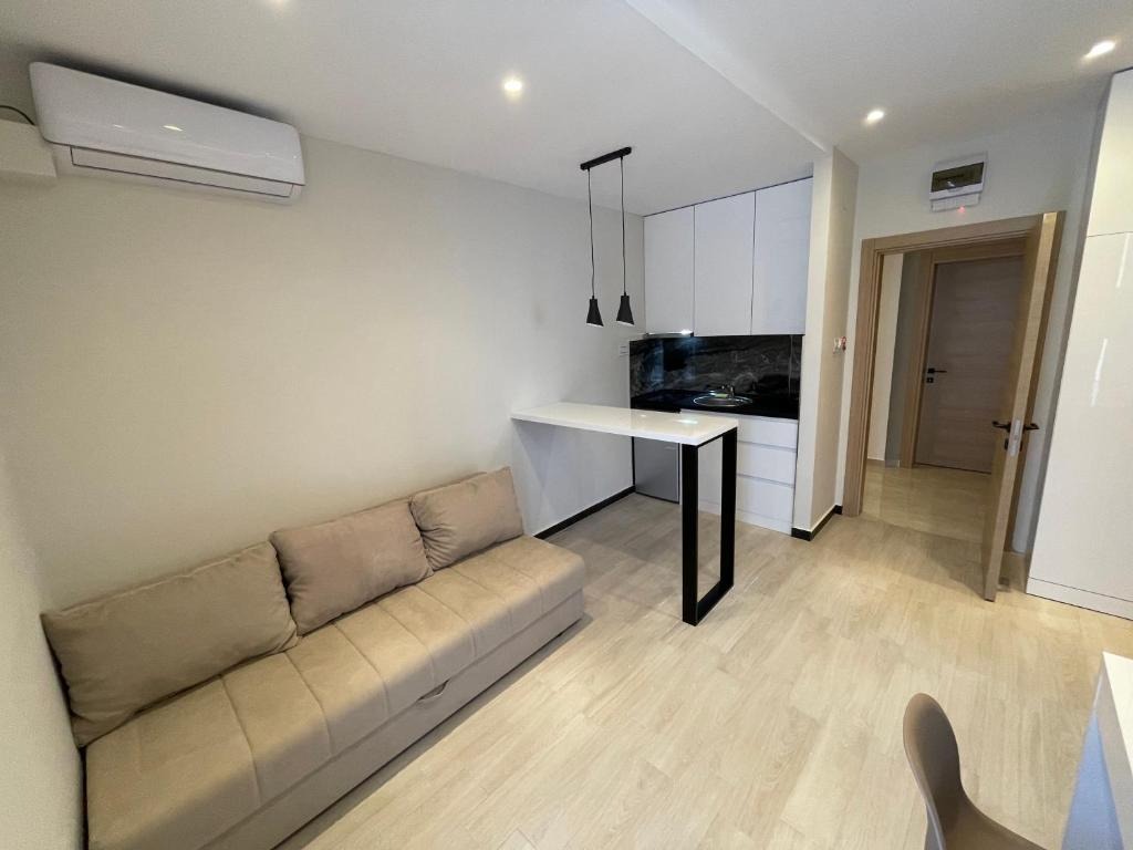 Aparthotel Grand Triada