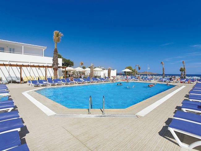 Petunya Beach Resort