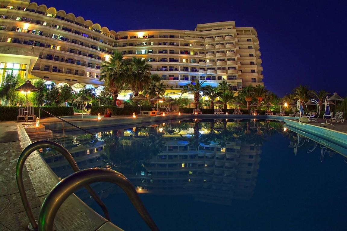 Hotel Pegasos Deluxe Beach