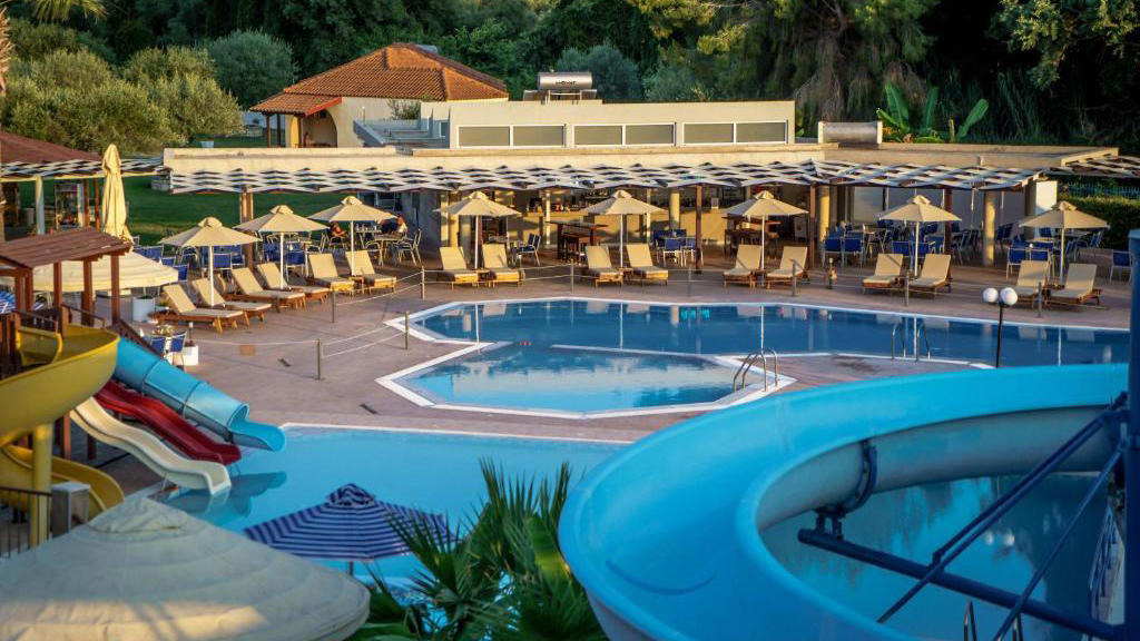 Kanali Hotel