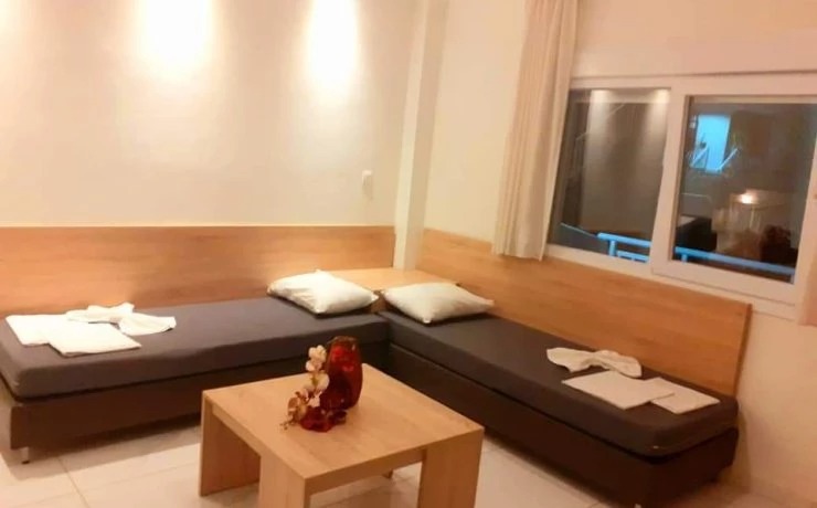 Vila Lakis 2