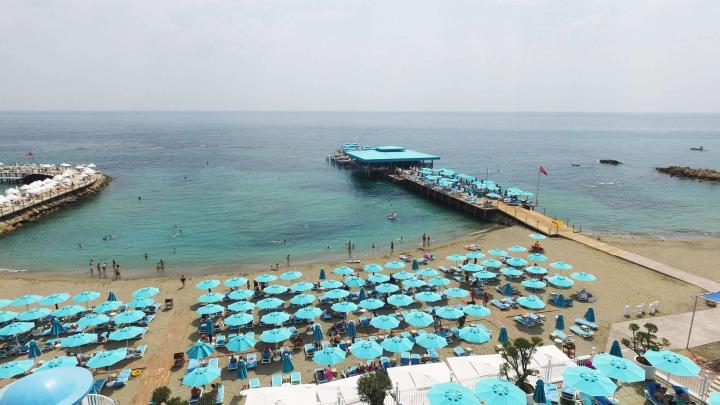 Granada Luxury Beach