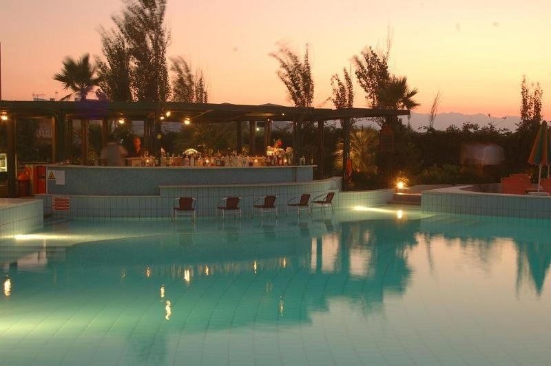 Hotel Minos Mare Royal