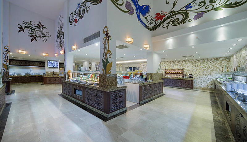 Crystal Tat Beach Golf Resort and Spa