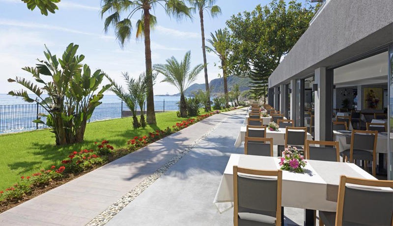 Floria Beach Hotel