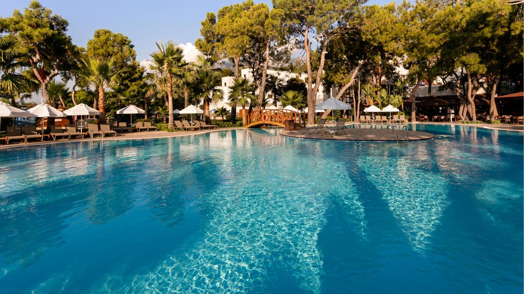 Seven Seas Hotel Life