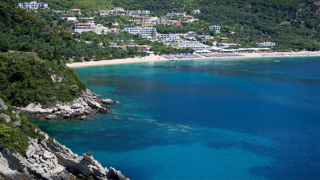 Lichnos Beach Hotel
