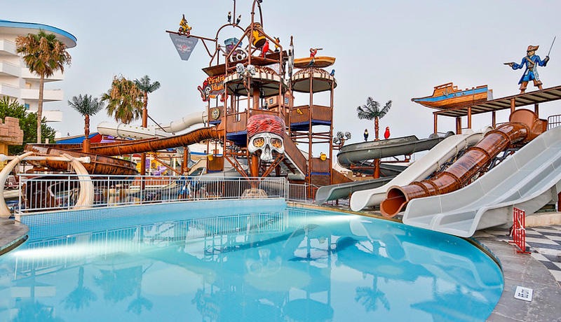 Crystal Admiral Resort Suites and Spa