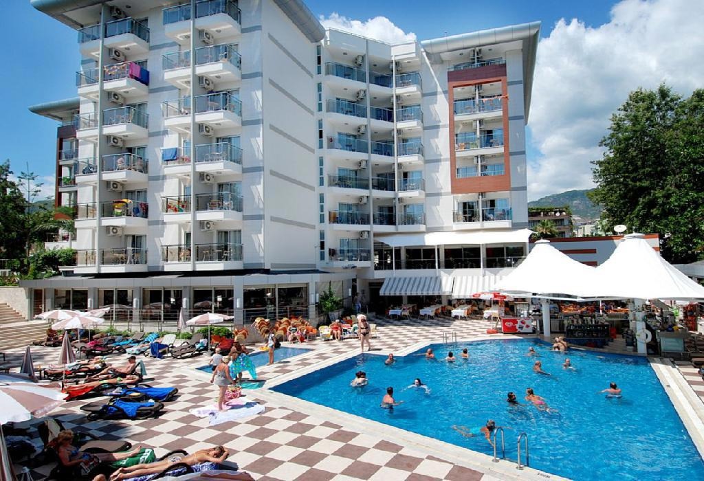 Grand Okan Hotel